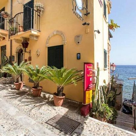 Le Piccole Grotte Bed & Breakfast Scilla Bagian luar foto