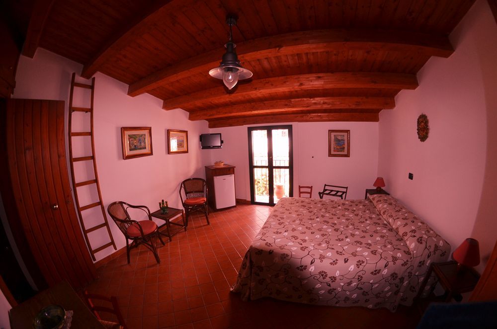 Le Piccole Grotte Bed & Breakfast Scilla Bagian luar foto