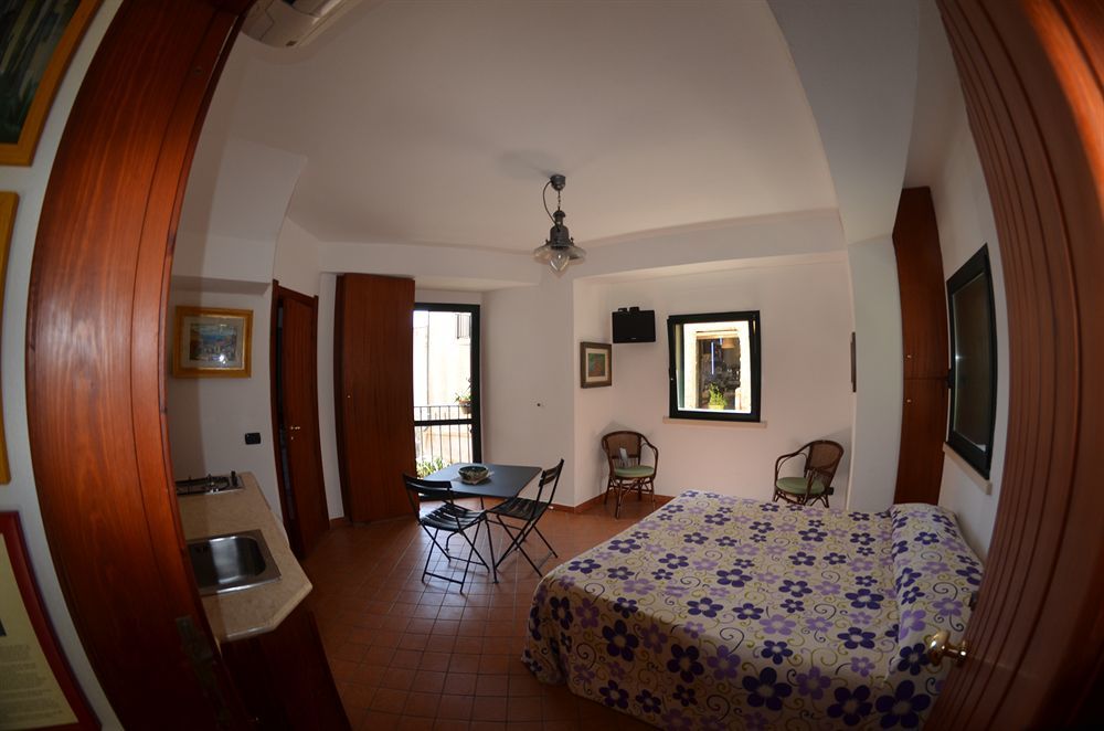 Le Piccole Grotte Bed & Breakfast Scilla Bagian luar foto