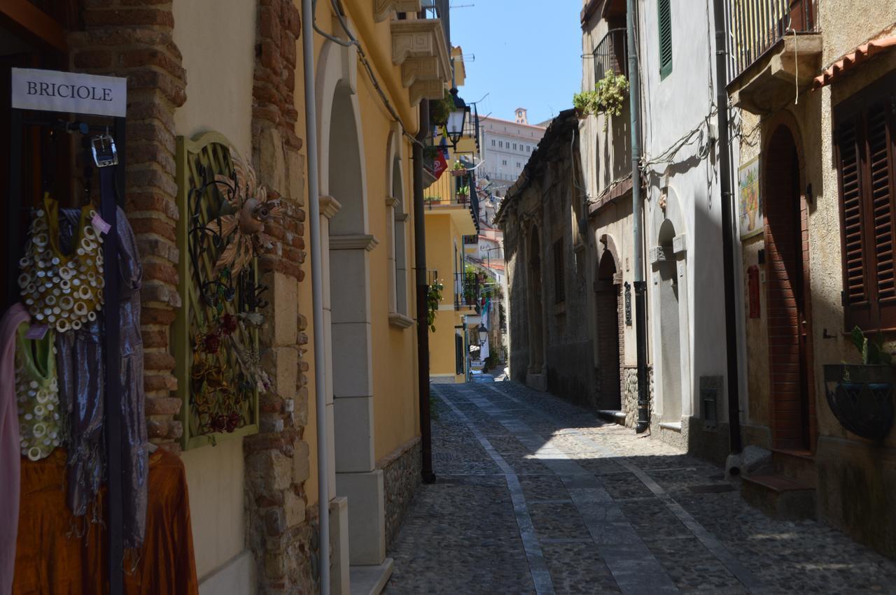 Le Piccole Grotte Bed & Breakfast Scilla Bagian luar foto