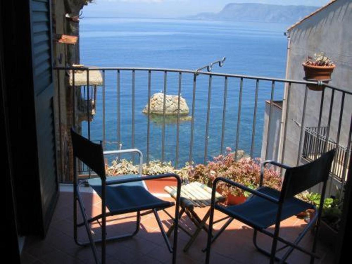 Le Piccole Grotte Bed & Breakfast Scilla Bagian luar foto